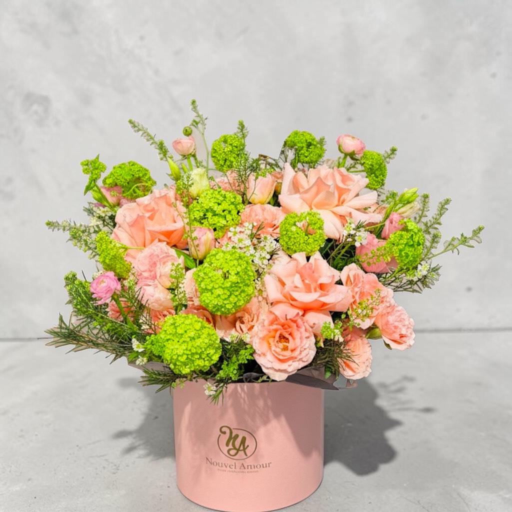 Квіти в коробці Rosé Jardin