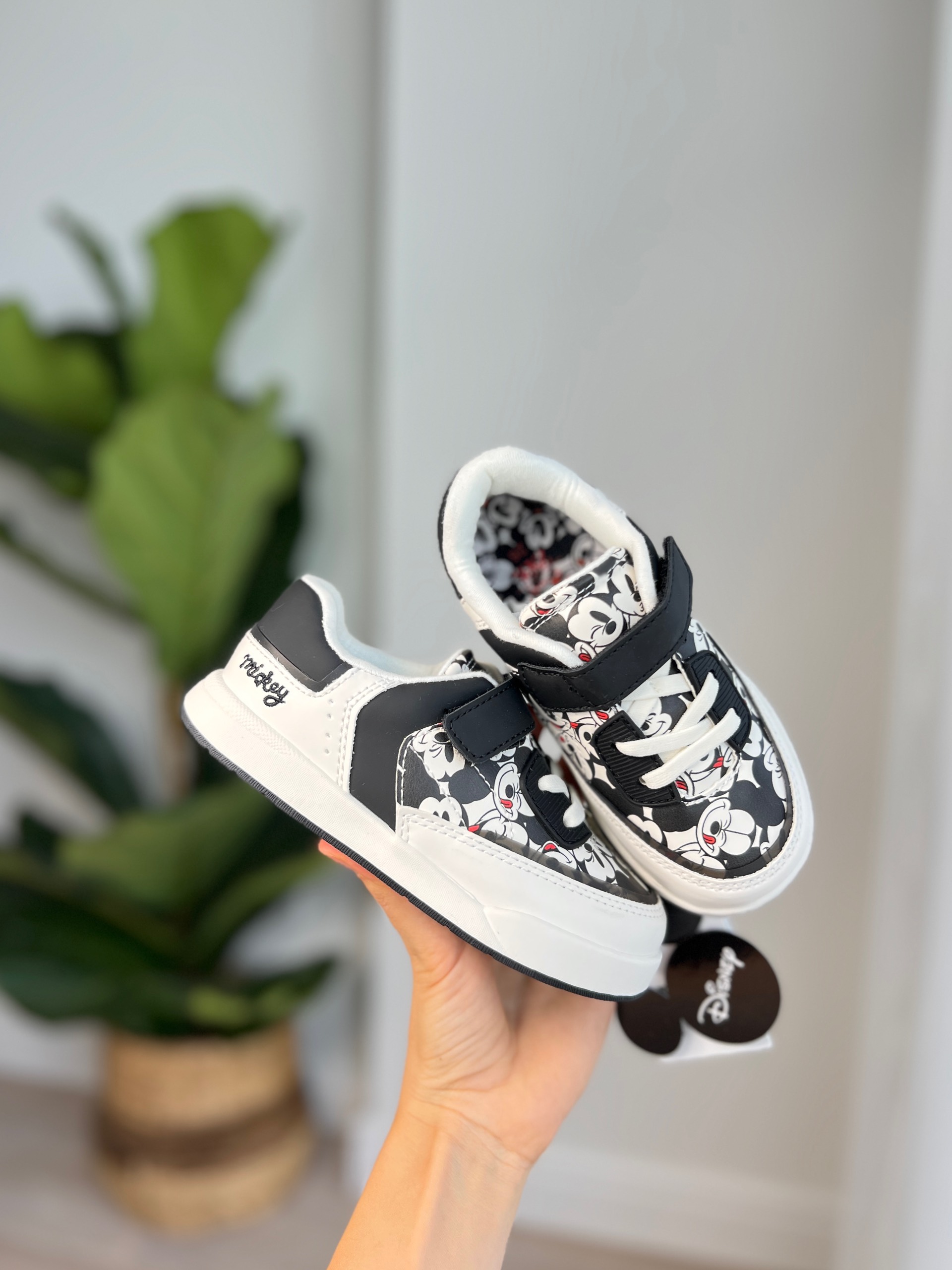 Дитячі кросівки Jordan Max Aura 5 'Black Cement' DZ4353-061 01